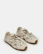 PAQUETE AZIEL DE ZAPATILLAS Y CORDONES COLOR BURDEOS