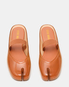 BLUSH COVA