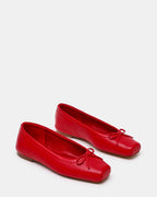 CUIR ROUGE ÉLEVÉ