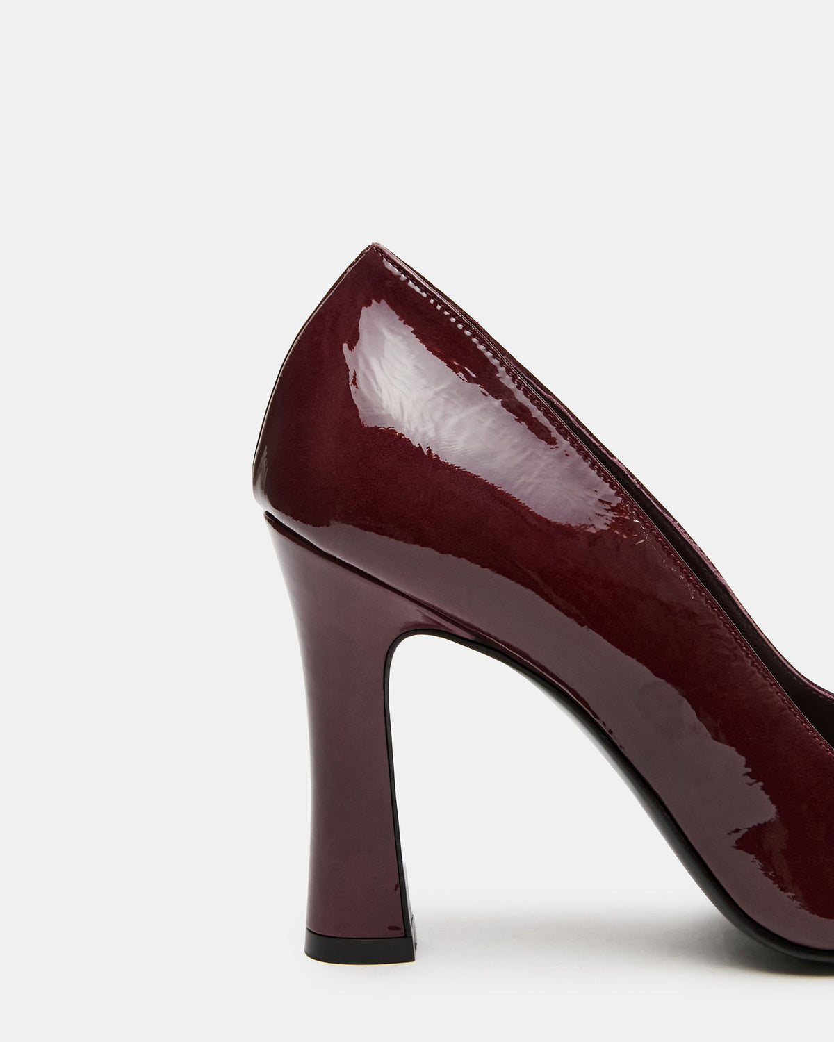 MIKA CERISE NOIRE VERNIS