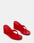 LECTURE DE RED SUEDE