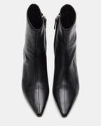 CUIR NOIR VIL