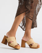 RAFFIA BAISÉE PAR LE SOLEIL
